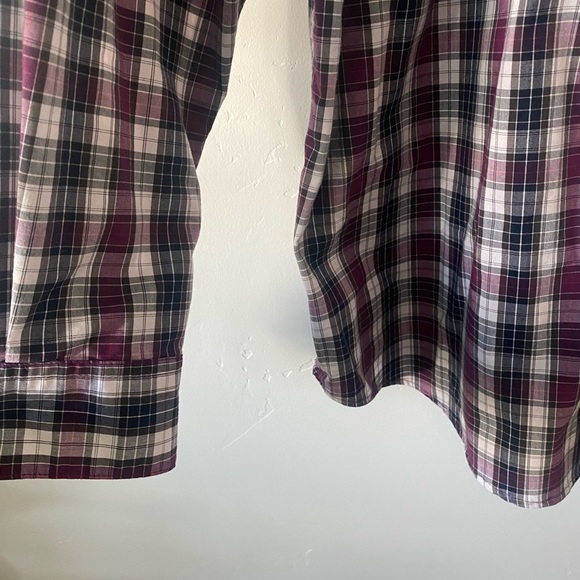 Haggar button up plaid grid style long sleeve shirt - Picture 4 of 4